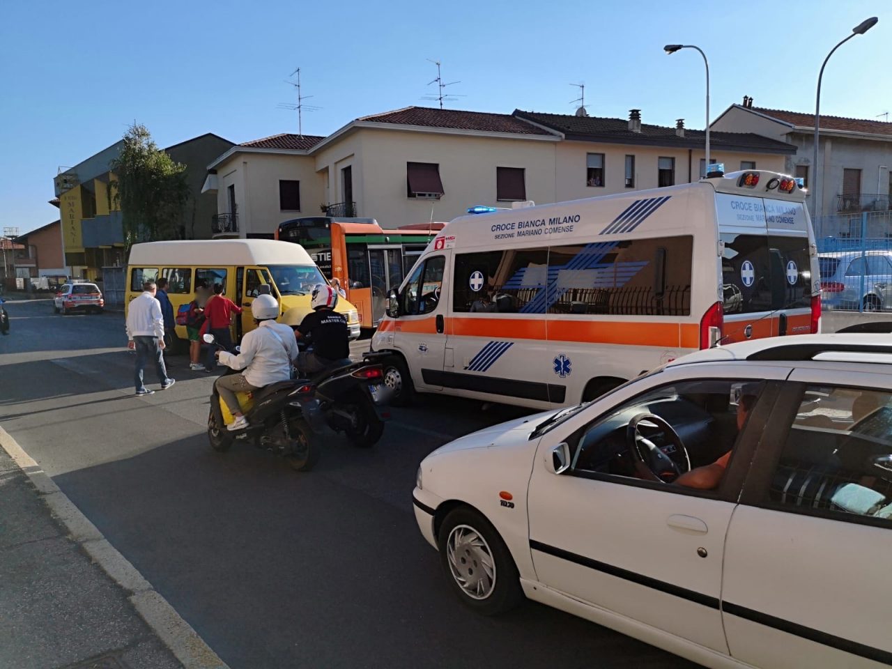Ragazzino di 11 anni investito da un pullman a Seregno