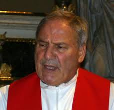Si è spento don Carlo Mapelli: era stato parroco anche a Monza