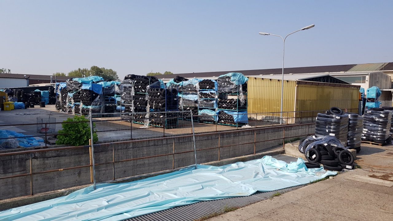 Esposto del Codacons sulle puzze alla ditta Tagliabue di Villasanta