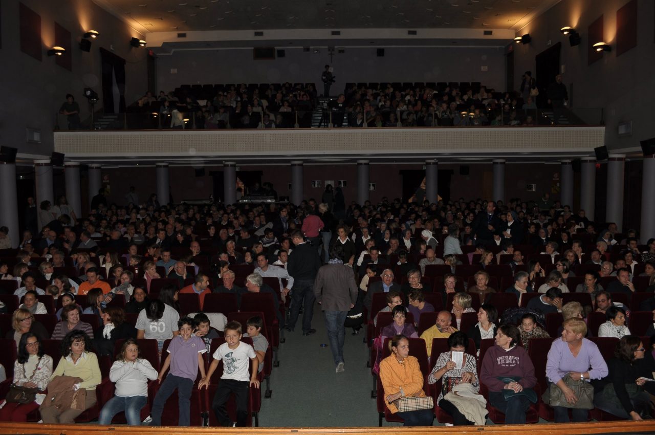 Il cineteatro parrocchiale acquistato dal Comune