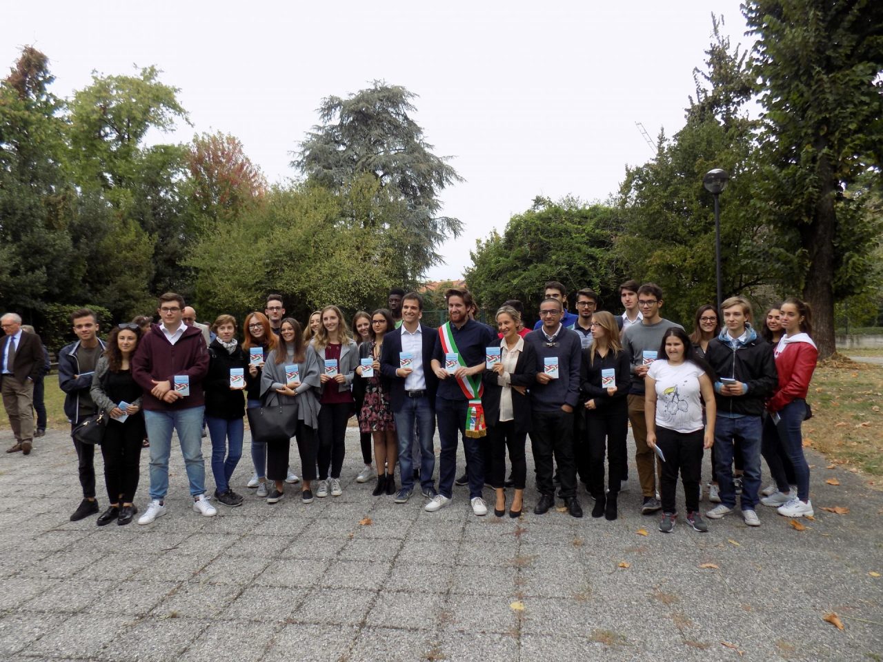 Donata la Costituzione ai Millennials