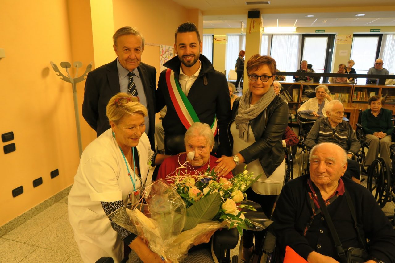 Sindaco e assessore a Il Parco per un compleanno speciale