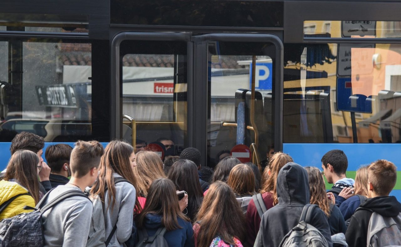 Dopo le proteste tornano le corse dei bus da e per le frazioni