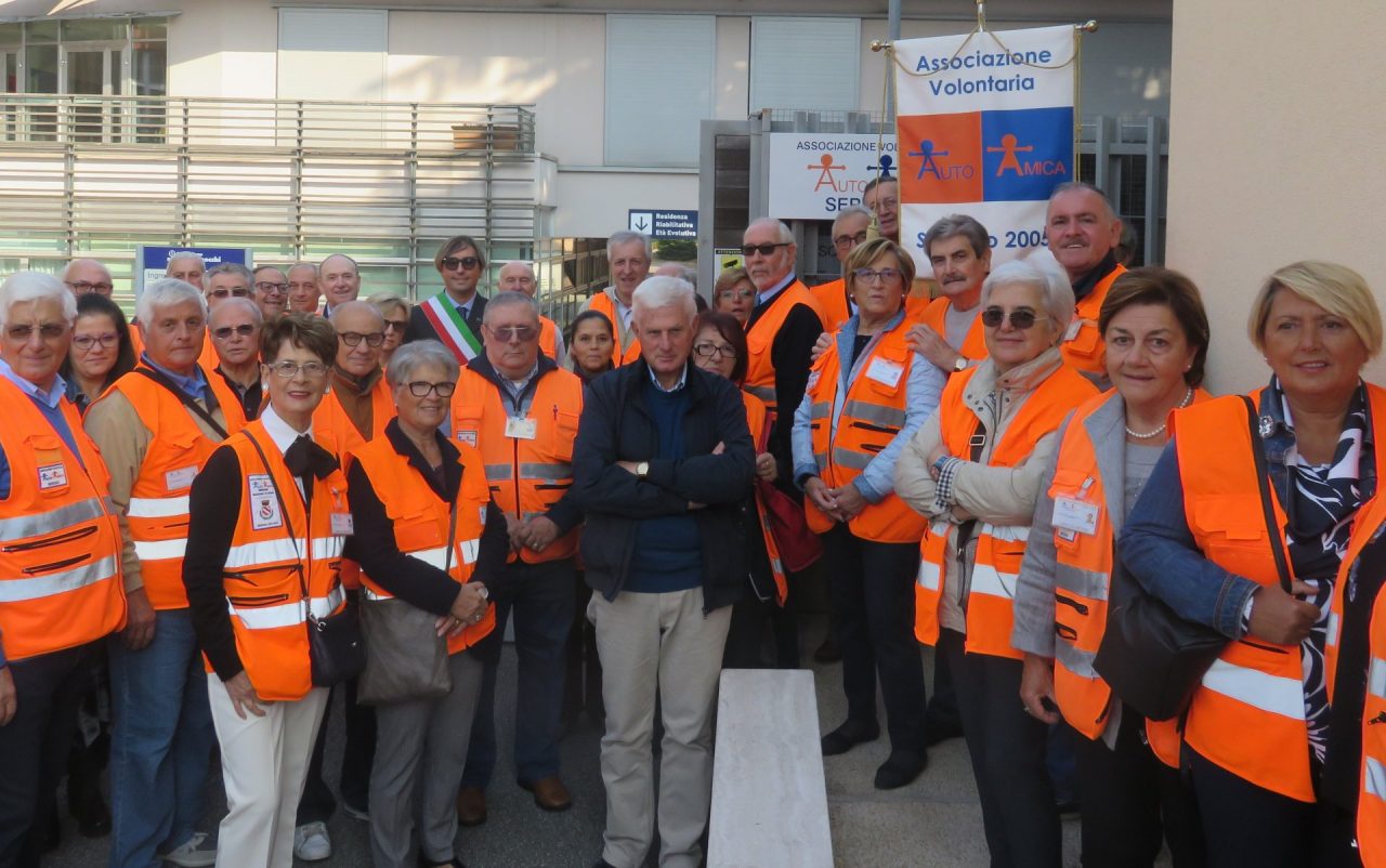Auto Amica inaugura la nuova sede