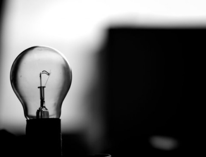 Troppi condizionatori, black out in città