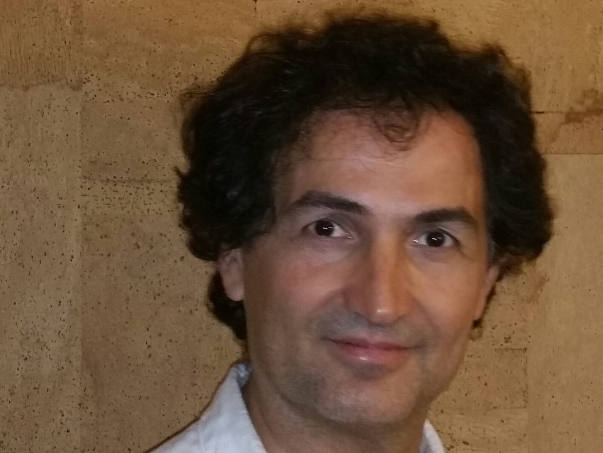 Al Binario 7 le opere del cardiochirurgo siriano con la passione per l’arte