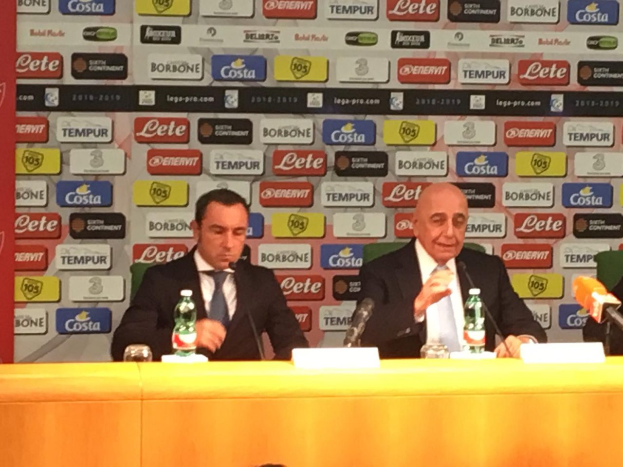 Monza Calcio di Berlusconi: primo giorno di scuola per il nuovo allenatore Brocchi