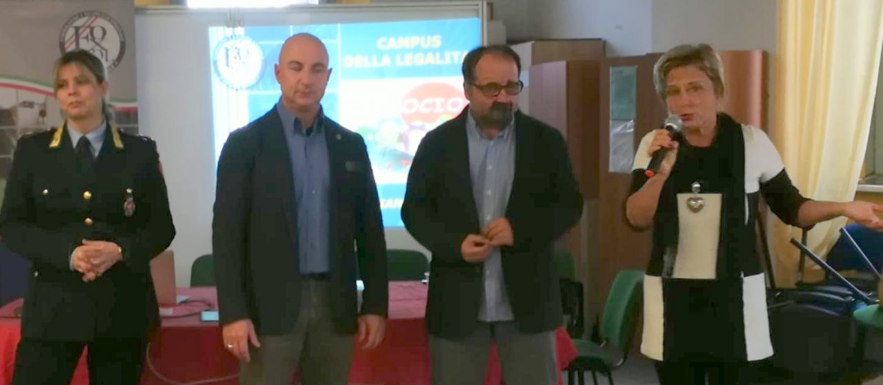 TREZZO associazione Foxpol mette in guarda gli anziani dalle truffe
