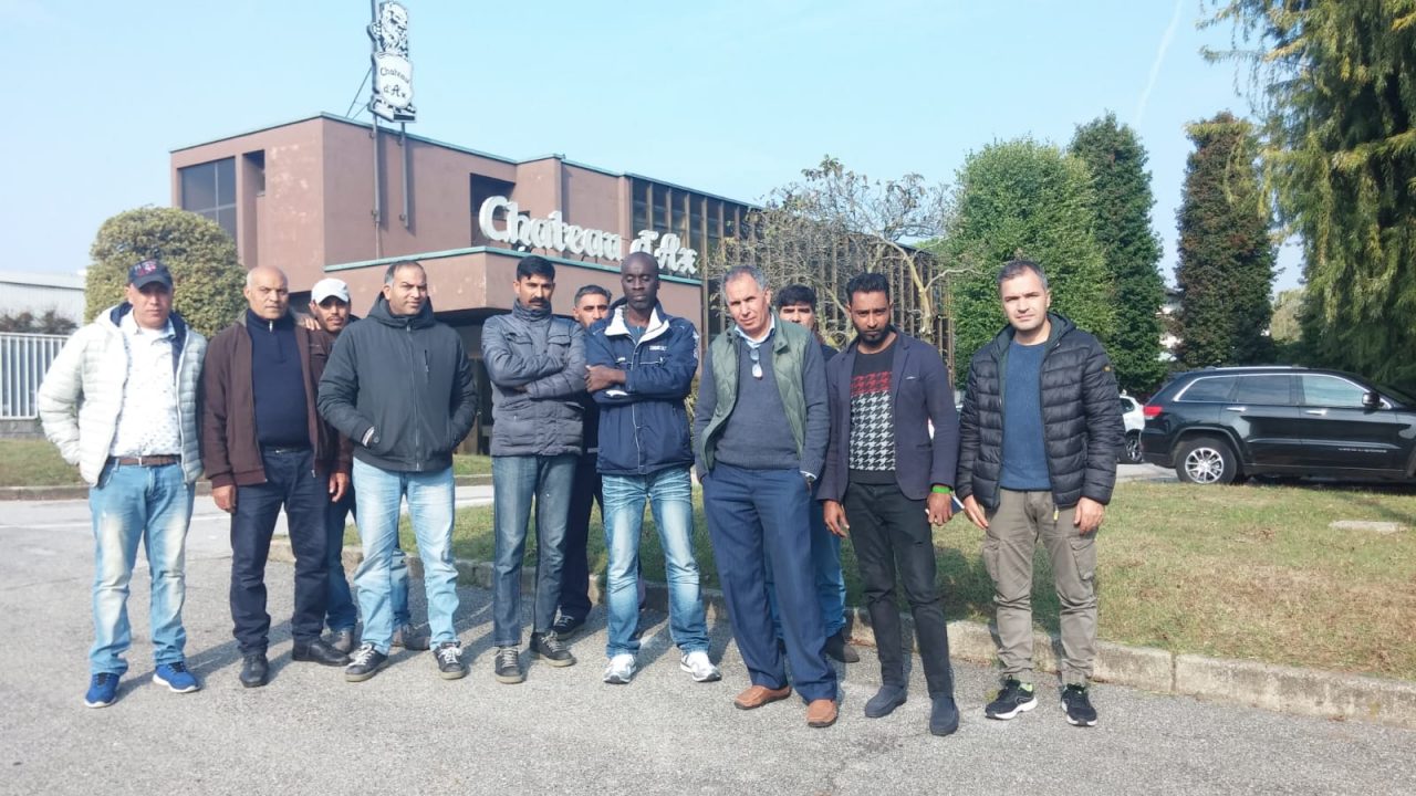 Protesta dei lavoratori alla Chateau d’Ax