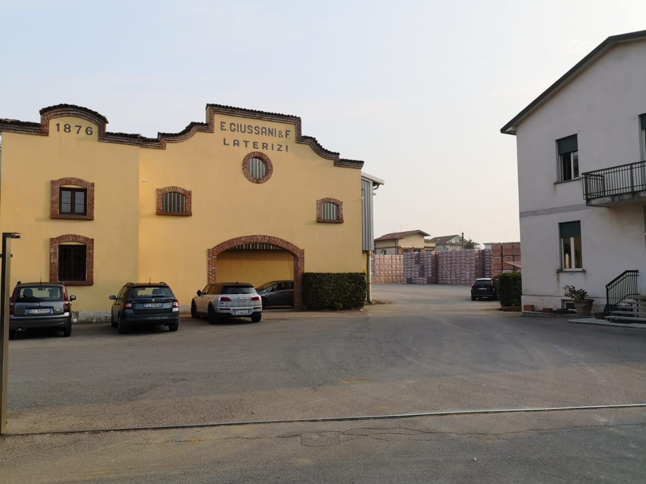 Grave infortunio sul lavoro alla Snia, operaio si amputa la mano