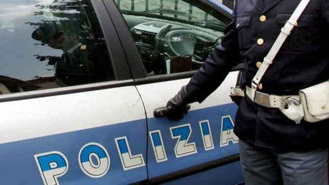 Ladro d’auto arrestato dalla Polizia