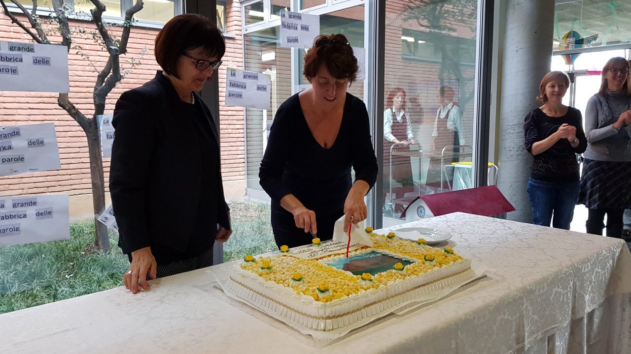 La nuova scuola di Sulbiate in festa per il decimo compleanno FOTO e VIDEO