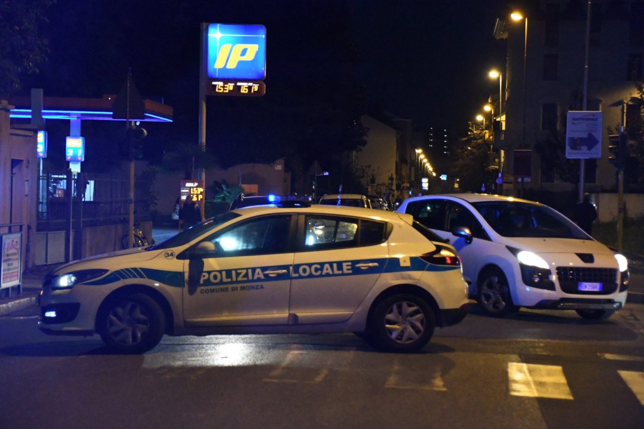 Auto contro moto, giovane centauro si frattura la Tibia FOTO VIDEO