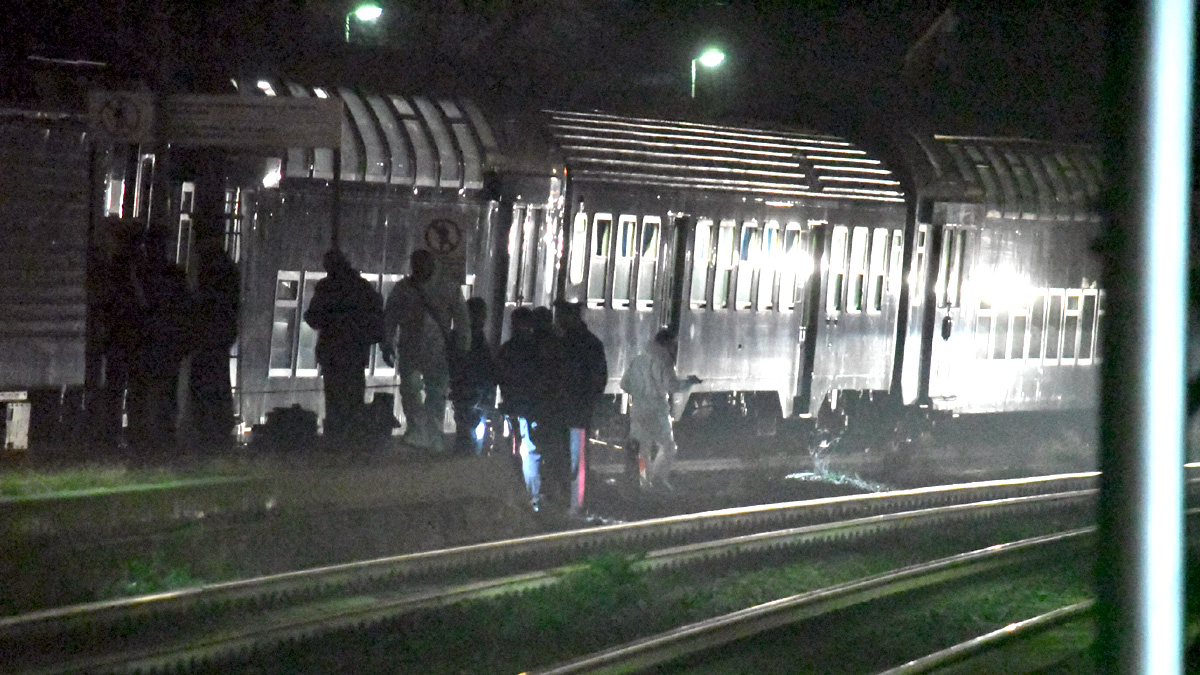 Ragazzino 16enne travolto dal treno forse per una tragica scommessa