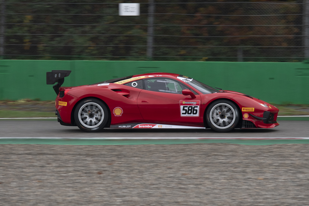 Ferrari_Challenge_A-2054