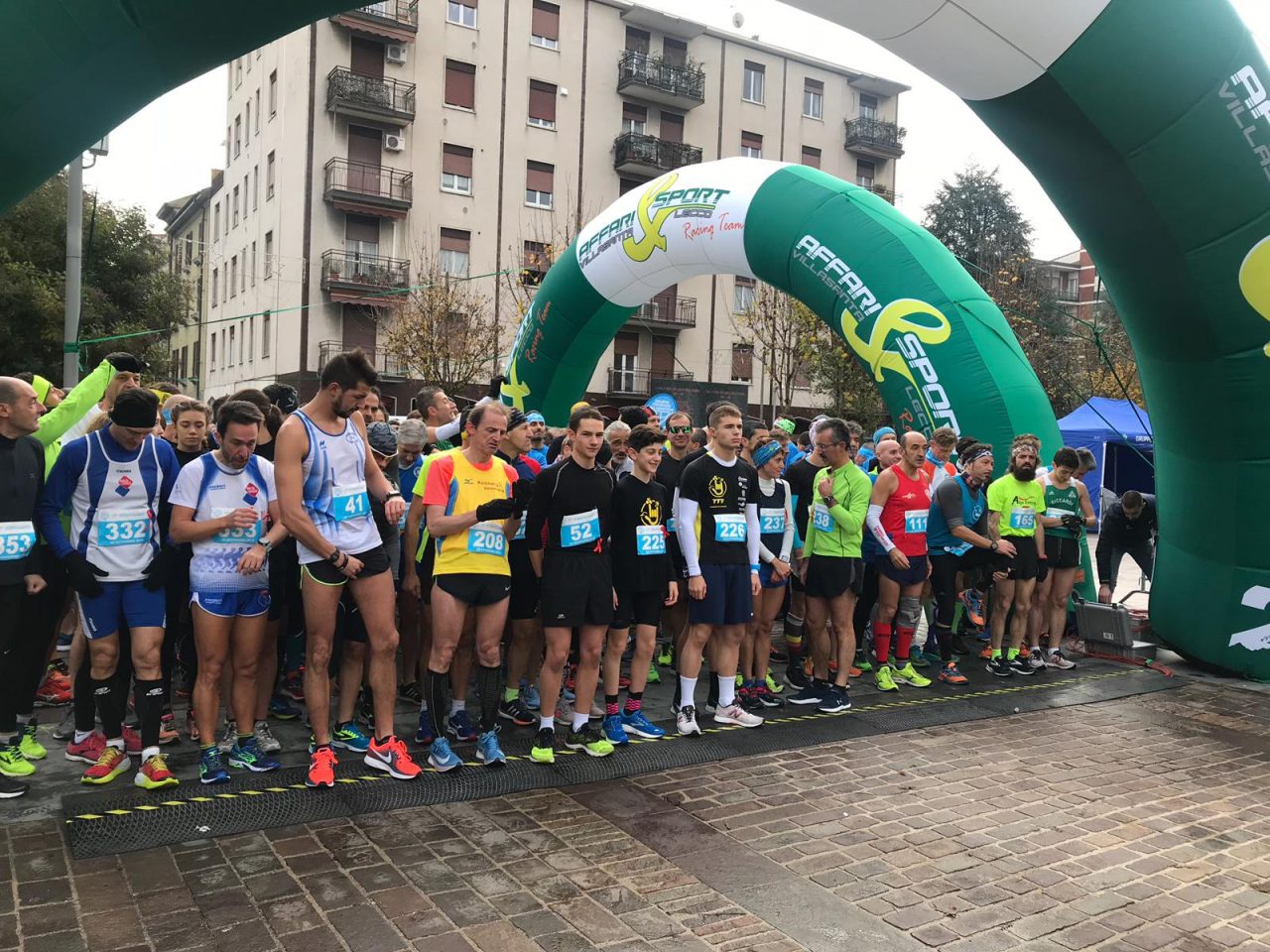 La carica dei 500 alla “StraVillasanta” VIDEO