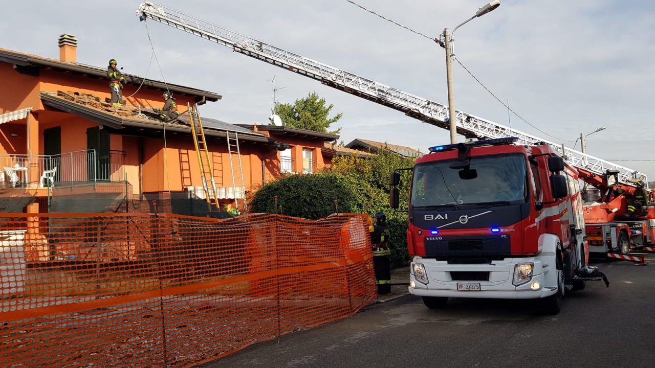 Incendio in via Da Vinci a Correzzana VIDEO