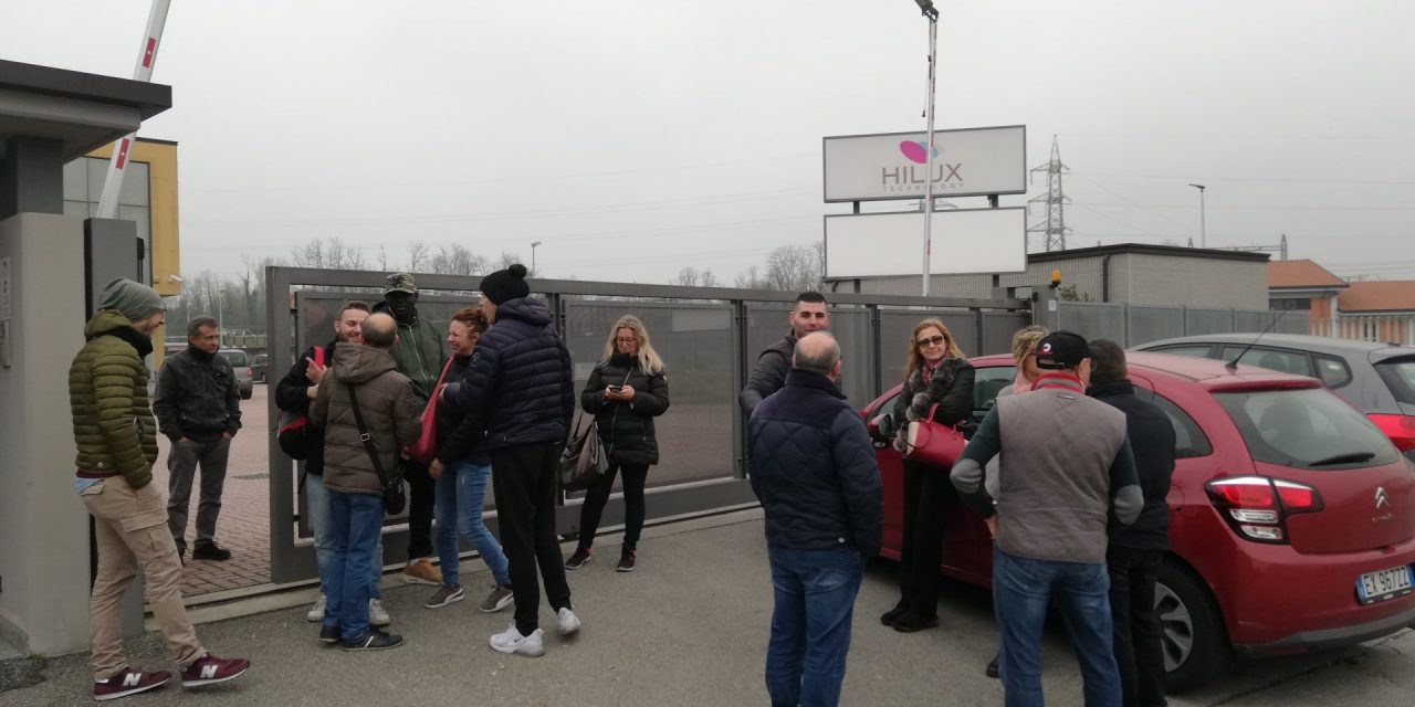 Lavoratori Hilux di Usmate lasciati al buio