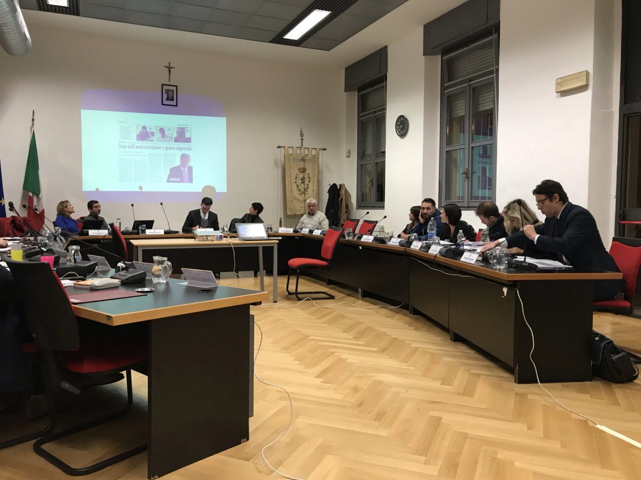 Sfiducia al sindaco, i 5 Stelle fanno quadrato e la respingono