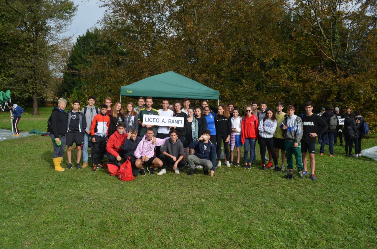 L’Omni di corsa: terzo successo per l’High School Country GALLERY