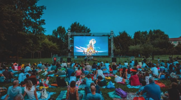 Proiezioni speciali al cinema per persone autistiche, ma non solo