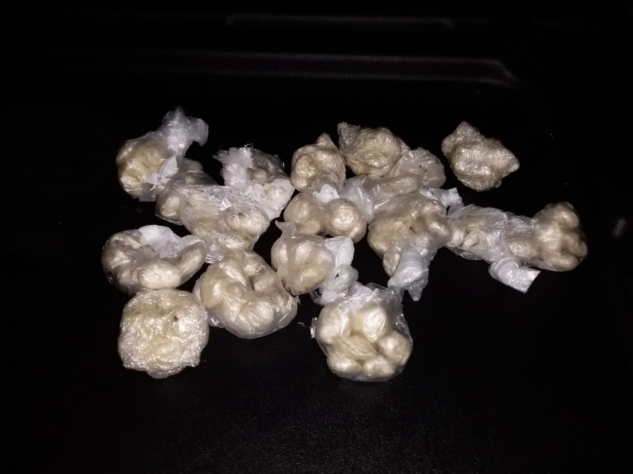 Droga in auto e in casa, quattro arresti