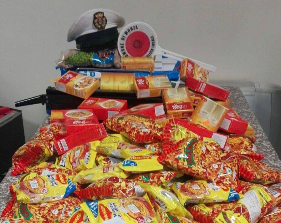 Merce scaduta, sequestro e maxi multa