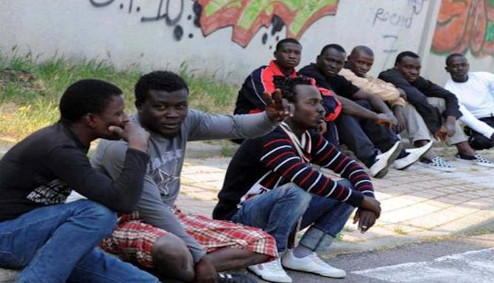 Migranti in Brianza, fondi ridotti e hub chiusi