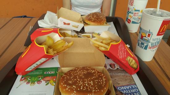 McDonald’s Gorgonzola, oggi, mercoledì, l’apertura: 45 posti di lavoro