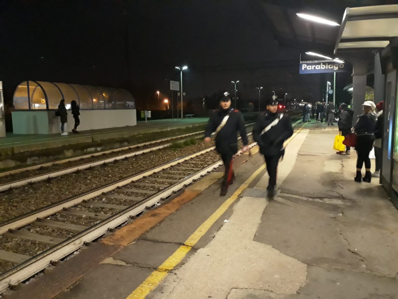 Ragazzo travolto e ucciso da un treno a Parabiago