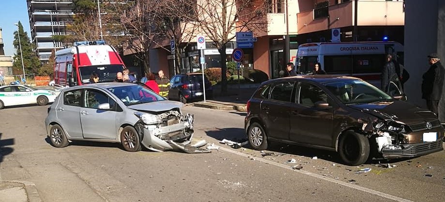 Incidente in via Buozzi a Desio, coinvolta la consigliera comunale della Lega