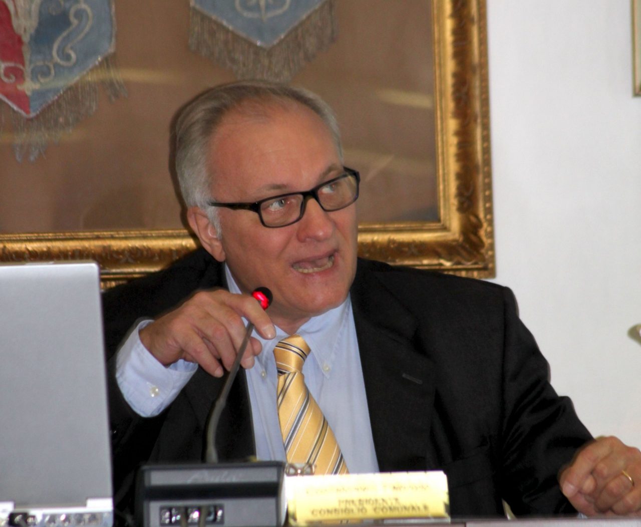 E’ polemica sulle benemerenze civiche arcoresi