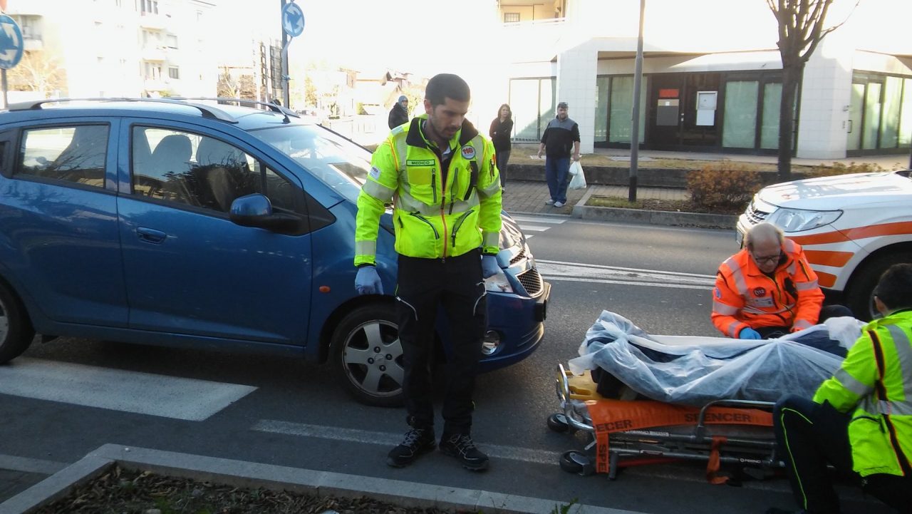 Donna investita sulle strisce a Trezzo