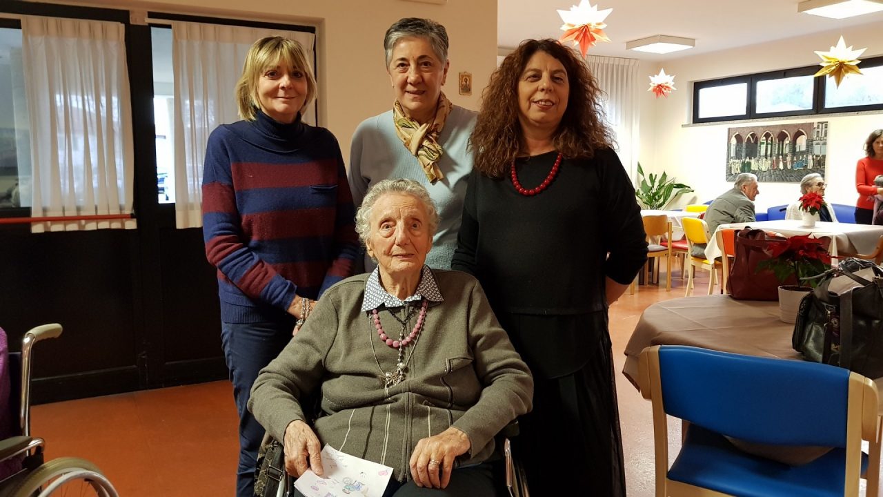 Nonna Lucia festeggia cento primavere FOTO E VIDEO