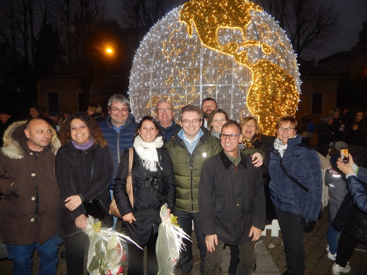 Arriva il Villaggio di Natale in piazza Confalonieri FOTO
