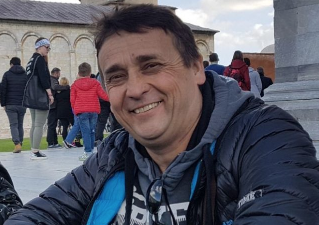 «Non ho tempo di morire», malato terminale di tumore cerca una cura per sopravvivere