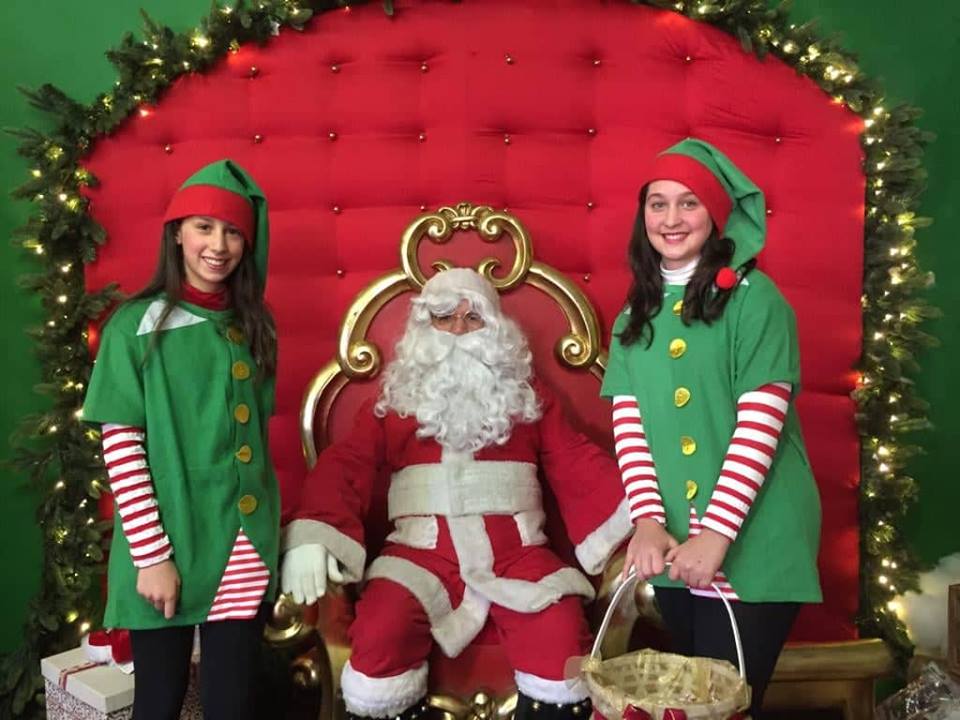 Il Babbo Natale del Maria Letizia Verga sta girando la Brianza