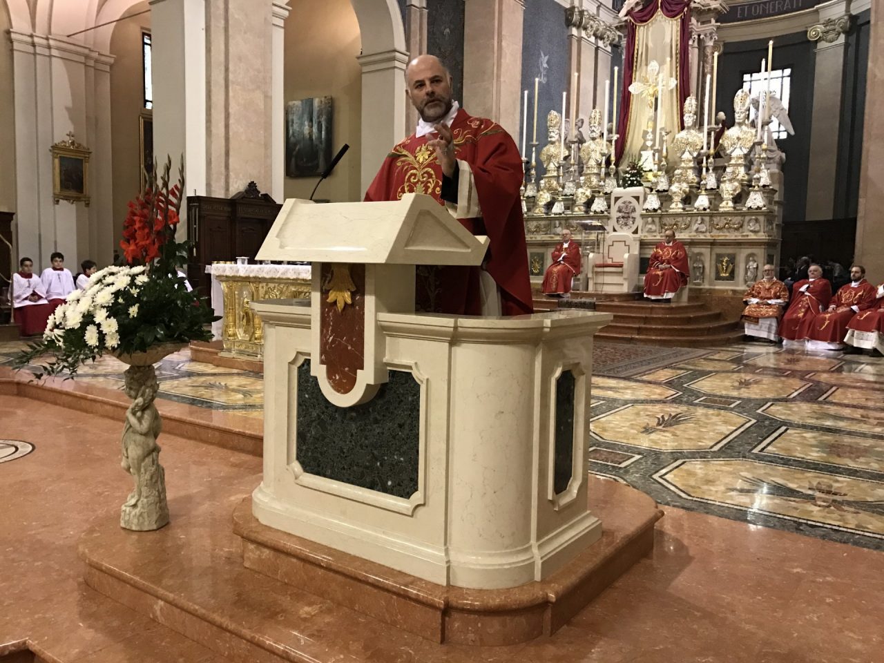 Villasanta, cambiano gli orari delle messe