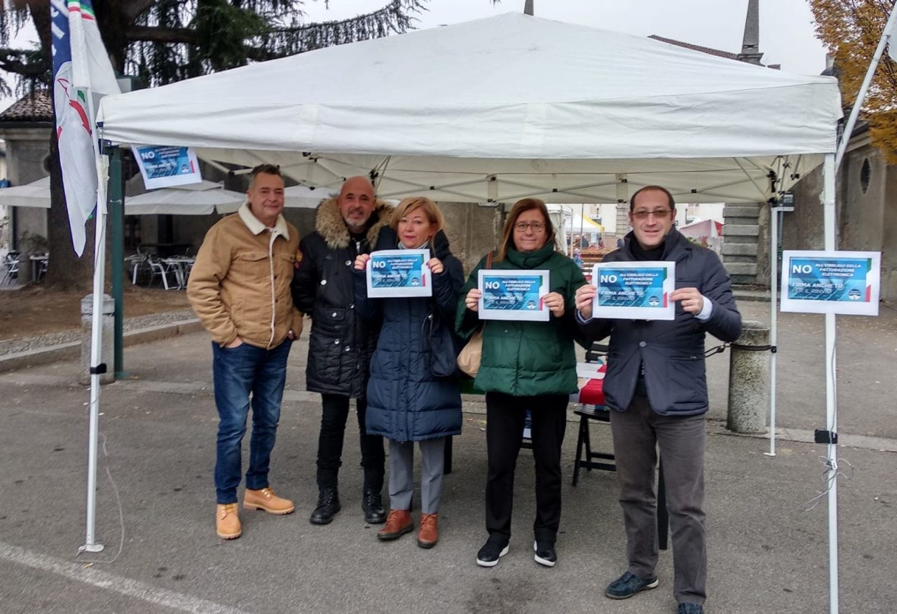 No alla fatturazione elettronica, Fratelli d’Italia in piazza