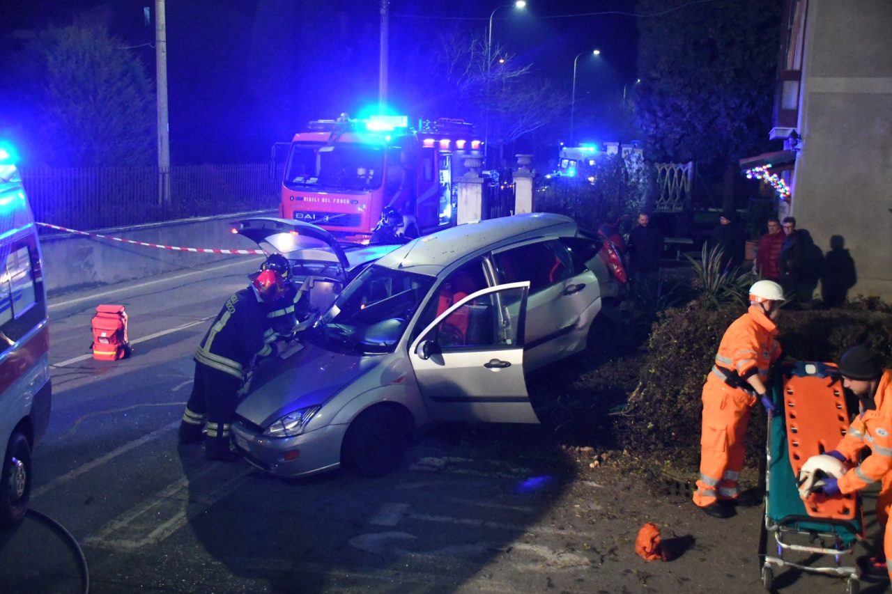 Carate, schianto dopo la messa: è  morta l’ anziana