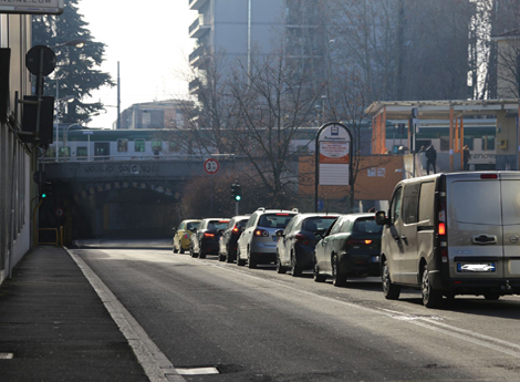 Chiuso il ponte ferroviario di via Carducci a Lissone