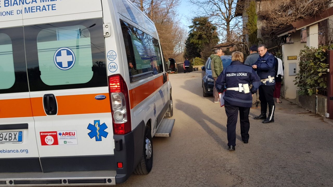 Caricata da un capretto: la mamma del vicesindaco finisce in ospedale