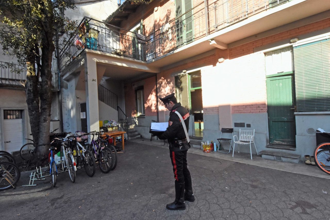 Aggredirono mediatore: richiedenti asilo già liberi