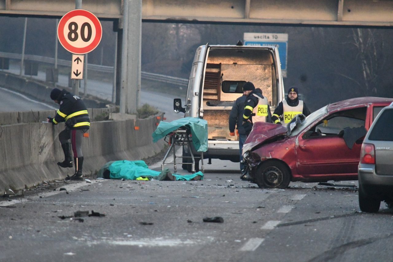 Tassista eroe morto sulla Milano Meda: una telecamera montata su un’auto ha ripreso l’incidente