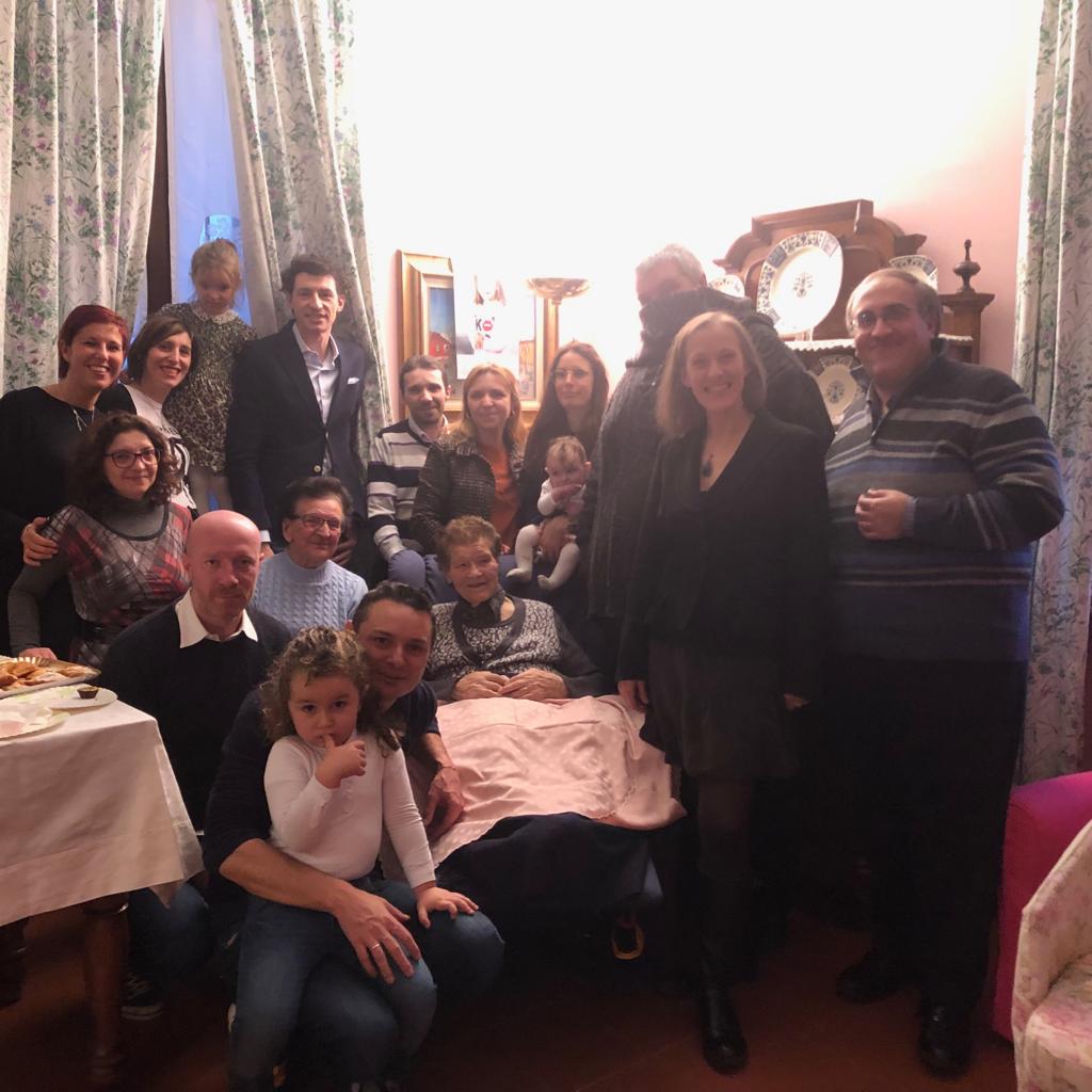 A Tregasio nonna Carolina ha spento 99 candeline (LE FOTO)