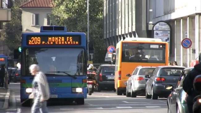 Sciopero, lunedì ripercussioni su trasporti e nidi