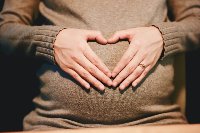 Bonus famiglia: 1500 euro per sostenere la gravidanza. Da oggi al via le domande