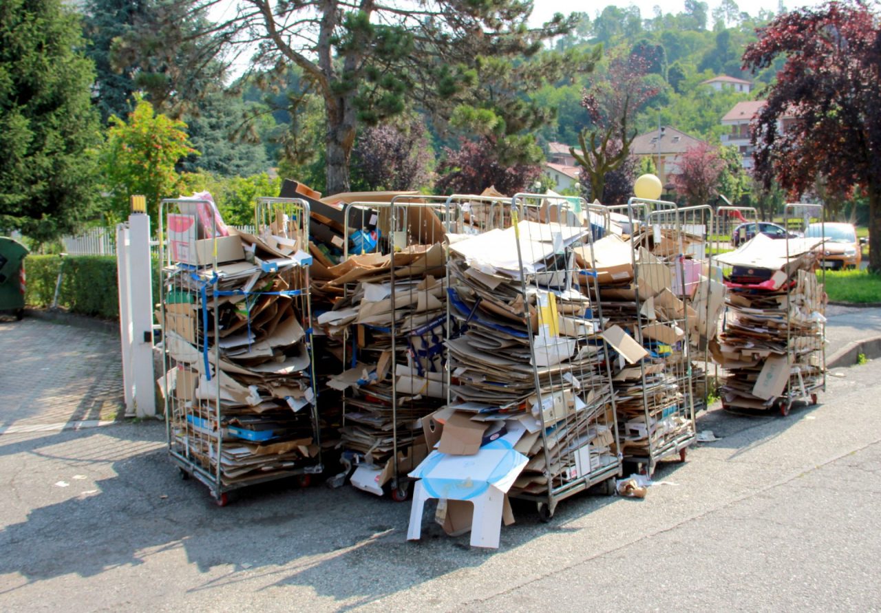 Raccolta carta a Carnate da febbraio si cambia