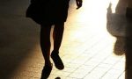 Stalking e lesioni alla collega rivale: denunciata 35enne gelosa