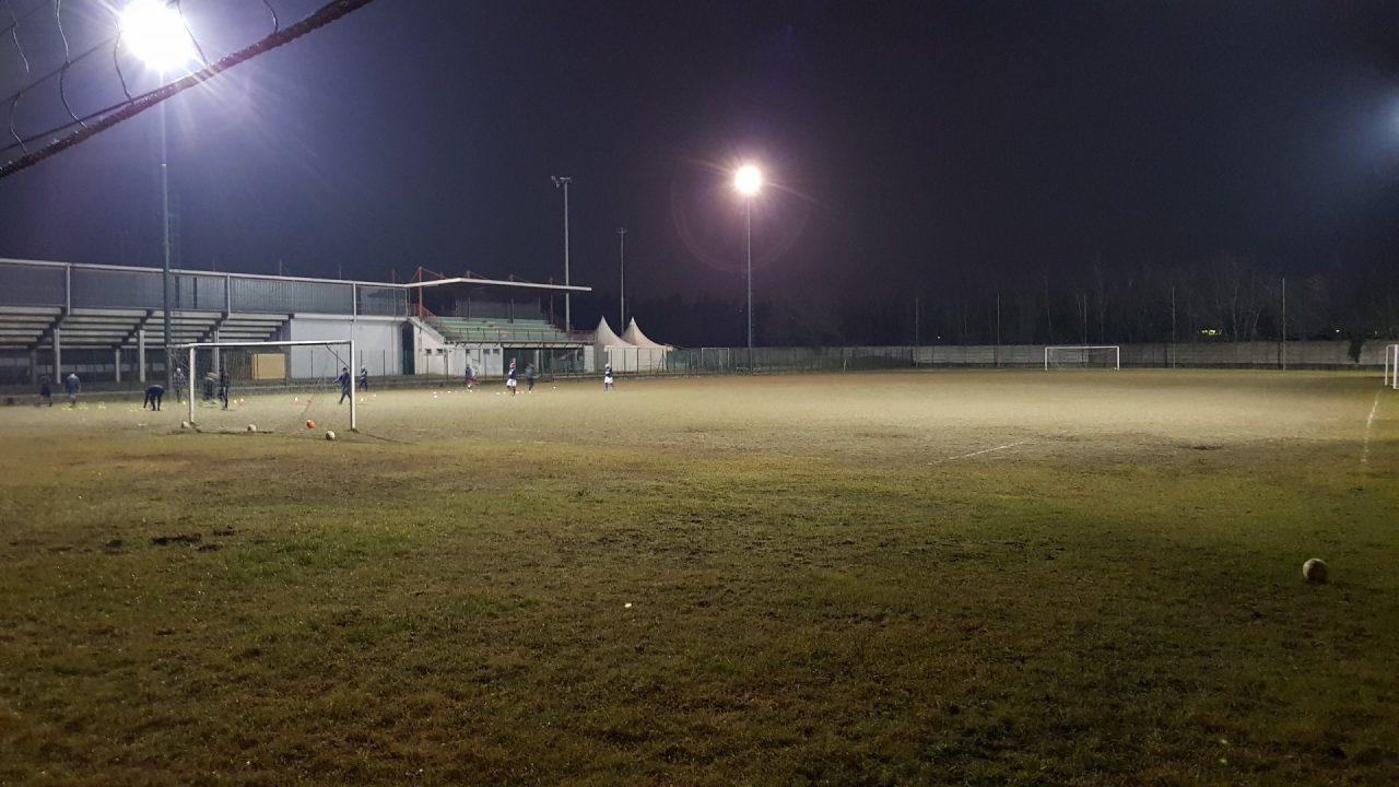 Arcore, in arrivo campo sintetico e nuovi spogliatoi allo stadio di via Monte Rosa